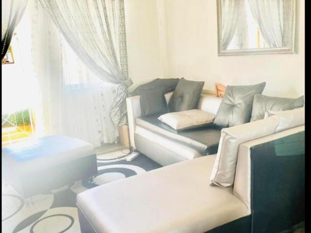 2 Bedroom Townhouse to Rent in Saxonwold