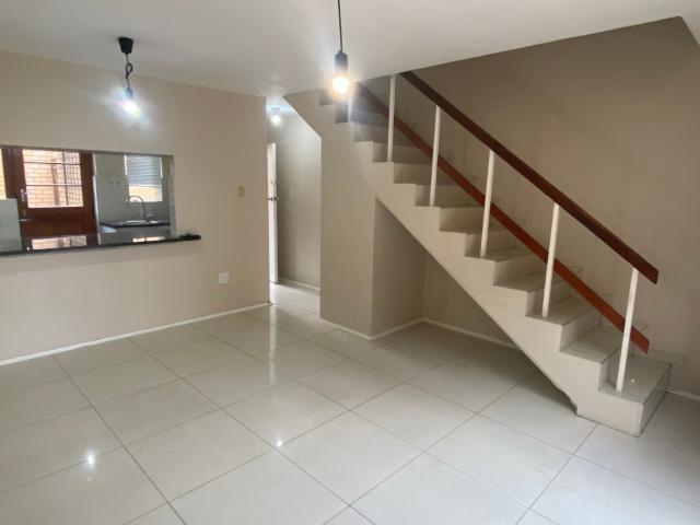 2 Bedroom Townhouse To Rent in Stellenberg