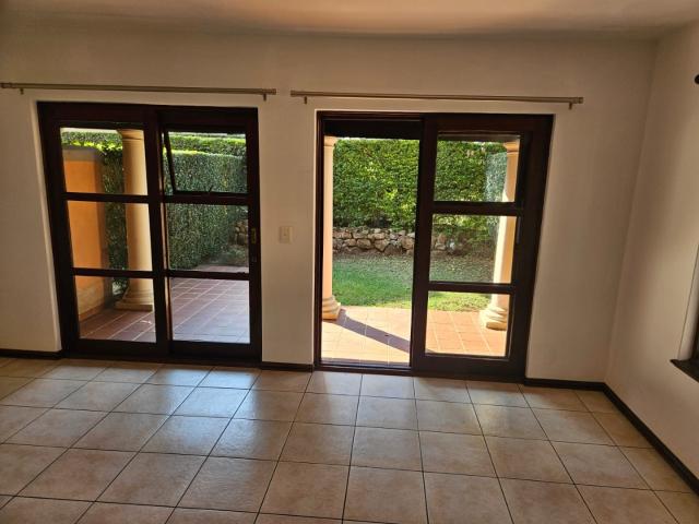 2 Bedroom Townhouse To Rent in Plantations Estate