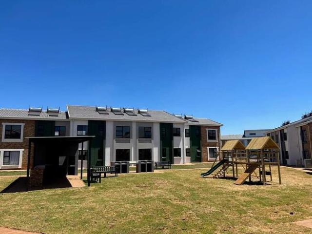 2 Bedroom Townhouse to Rent in Protea Glen