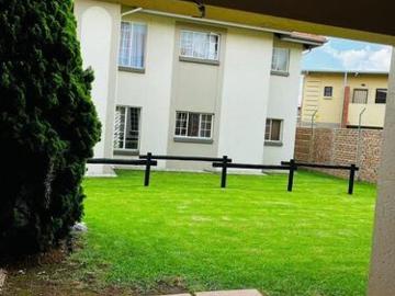 2 Bedroom Townhouse to Rent in Rynfield