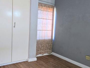 2 Bedroom Townhouse To Rent in The Hill