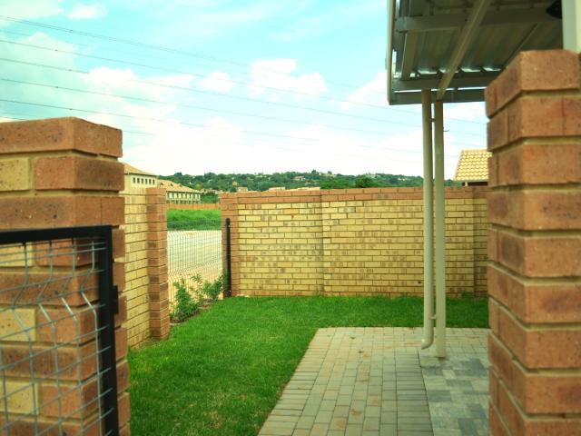 2 Bedroom Townhouse To Rent in The Wilds
