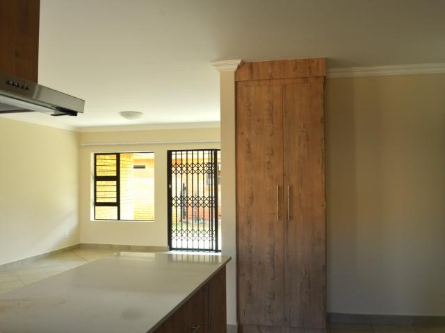 2 Bedroom Townhouse To Rent in The Wilds