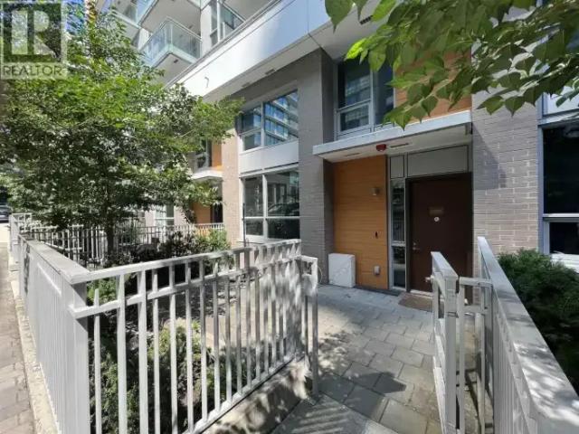 2 Bedroom Townhouse Vancouver BC 103740074