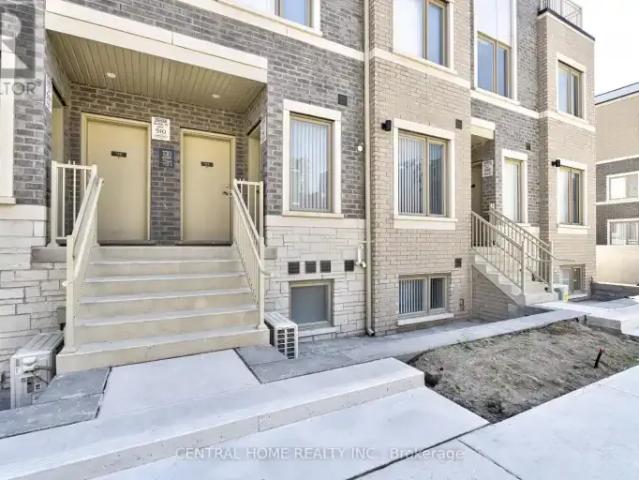 2 Bedroom Townhouse Vaughan ON LS104941074