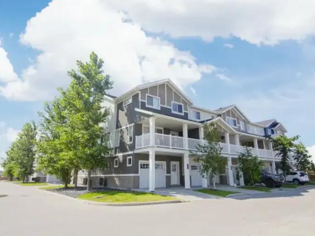 2 Bedroom Townhouse Winnipeg MB 104752520
