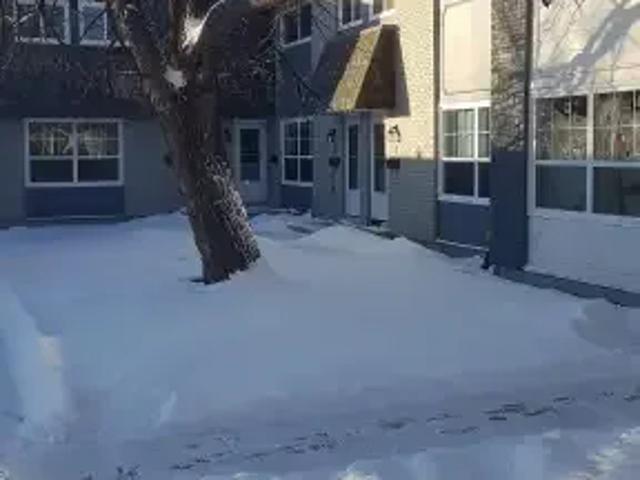 2 Bedroom Townhouse Winnipeg MB 105623285