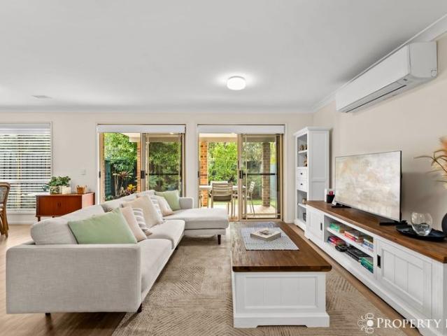 Furnished 2 Bedroom Townhouse Available NOW!