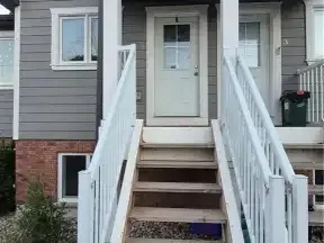2 Bedroom Townhouse Woodstock ON LS104470847