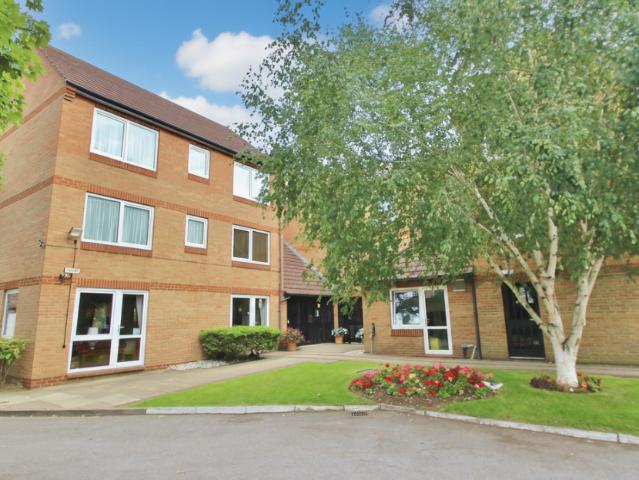 2 Bedroom To Rent in Flat 63, Ilford, IG4
