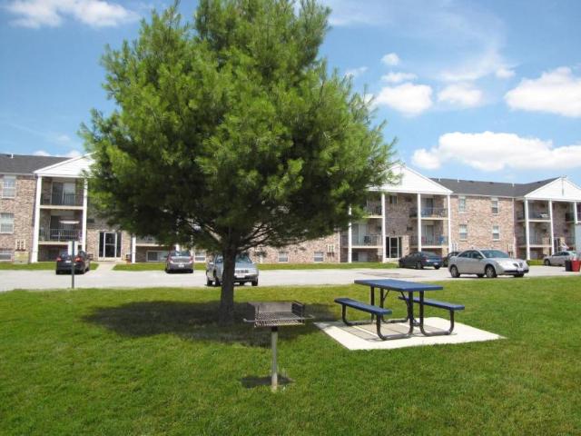 2 bedroom, Toledo OH 43615 105456111