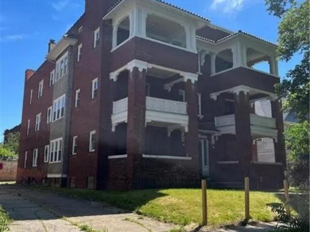2 bedroom, Toledo OH 43610 105735655