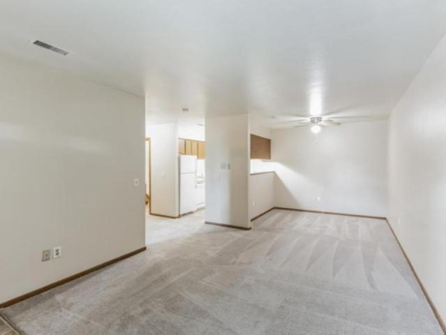 2 bedroom, Toledo OH 43620 LS104661571