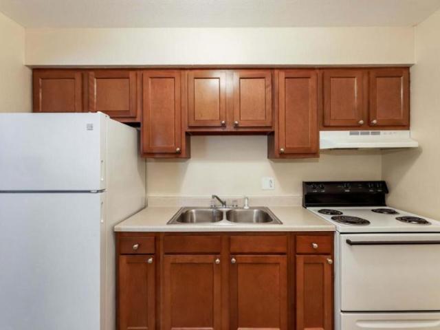 2 bedroom, Toledo OH 43623 105098542