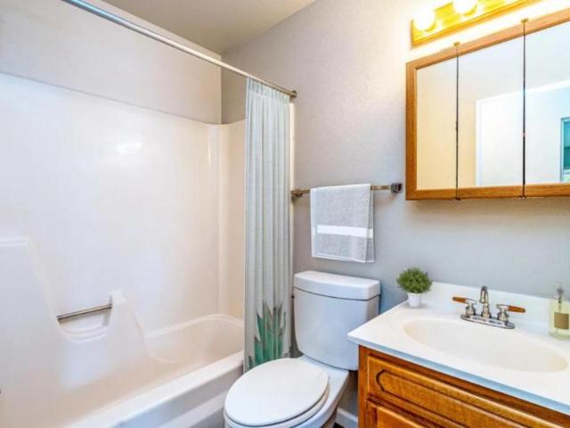 2 bedroom, Toledo OH 43623 106164617