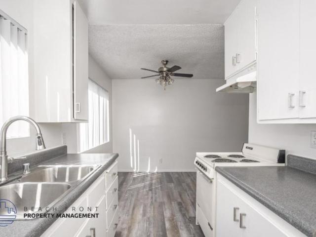 2 bedroom, Torrance CA 90503 LS104741847