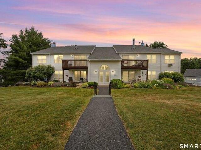2 bedroom, Torrington CT 06790 105497795