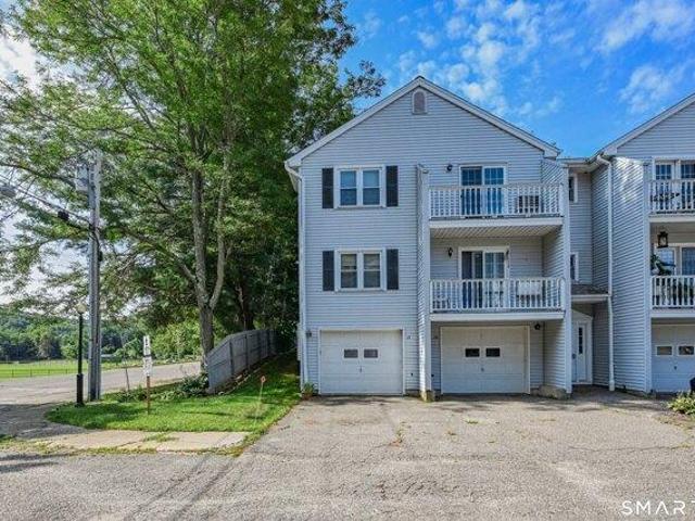 2 bedroom, Torrington CT 06790 105515234