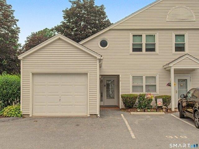 2 bedroom, Torrington CT 06790 105318789