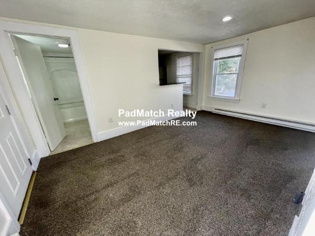 2 bedroom, Taunton MA 02780 101570873