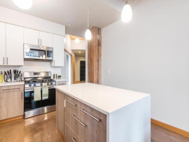 2 bedroom, Tacoma WA 98402 106167630