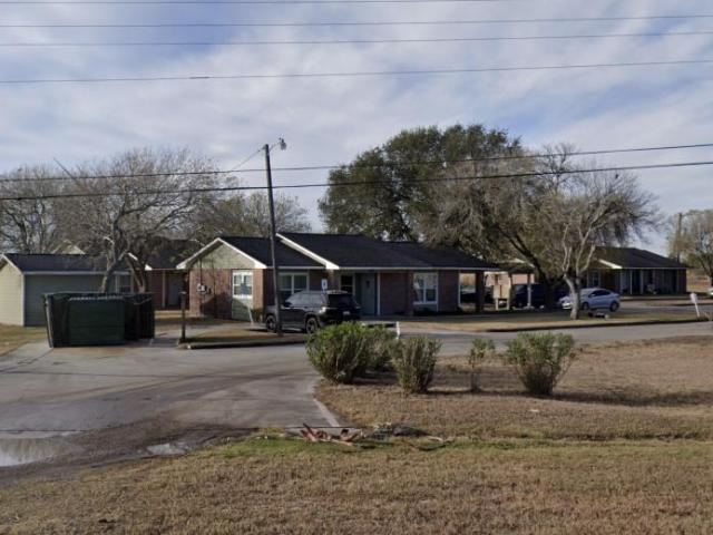 2 bedroom, Taft TX 78390 105217001
