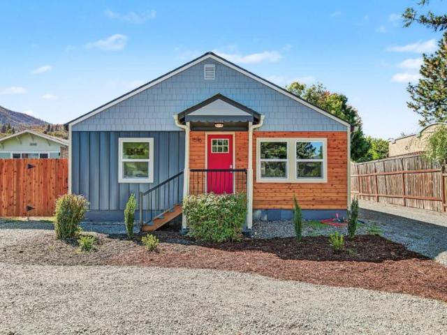 2 bedroom, Talent OR 97540 105921564