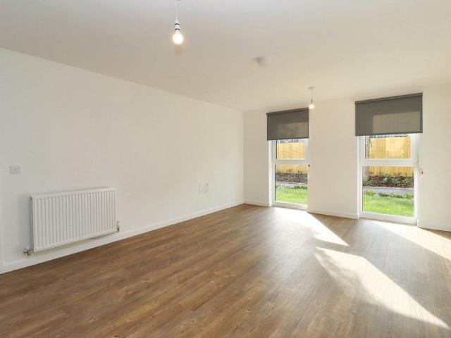 2 bedroom terraced apartment to rent