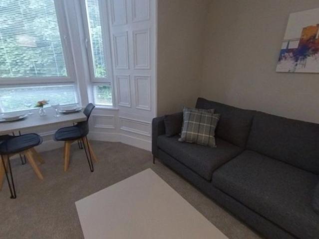 2 bedroom terraced apartment to rent