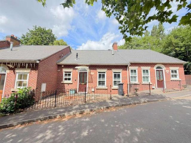 2 Bedroom Terraced Bungalow