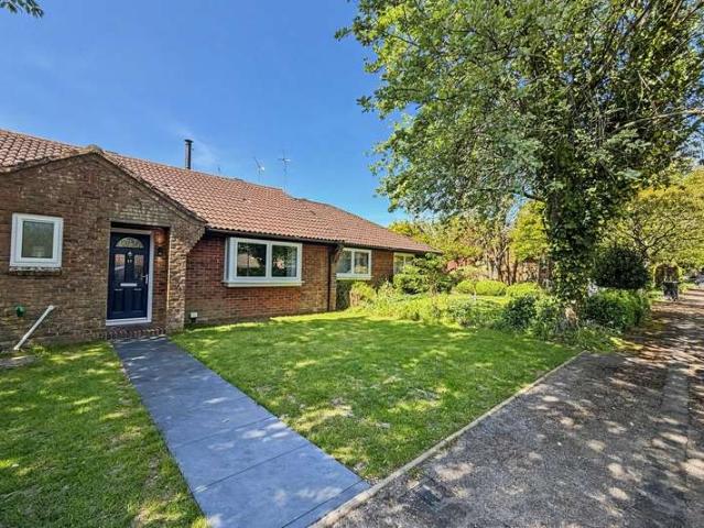 2 Bedroom Terraced Bungalow