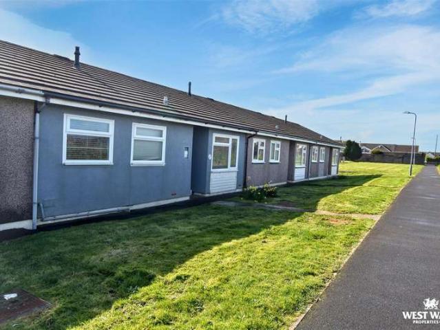 2 Bedroom Terraced Bungalow
