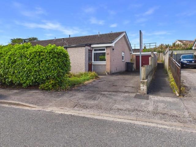 2 bedroom terraced bungalow for sale