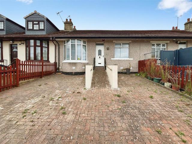 2 bedroom terraced bungalow for sale