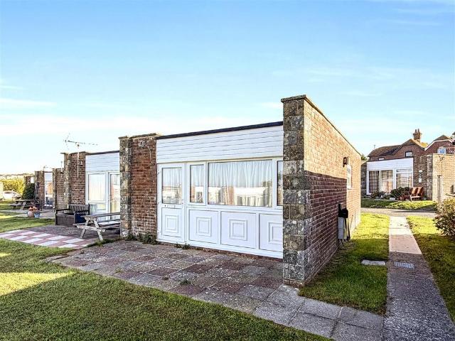 2 bedroom chalet for sale