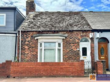 2 bedroom terraced bungalow for sale