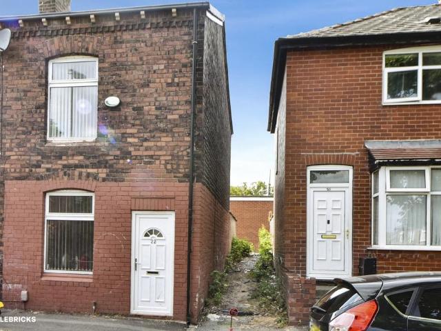 2 bedroom terraced bungalow for sale