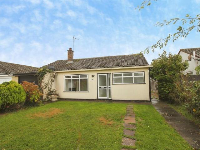 2 bedroom terraced bungalow for sale