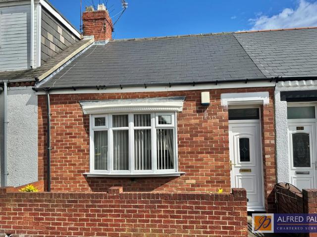 2 bedroom terraced bungalow for sale