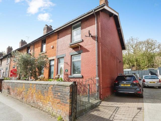 2 bedroom terraced bungalow for sale