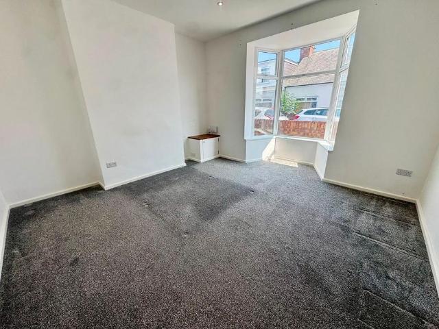 2 bedroom terraced bungalow to rent