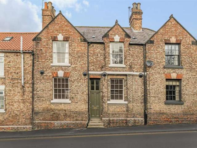 2 Bedroom Terraced House