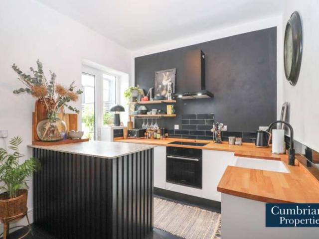 2 Bedroom Terraced House