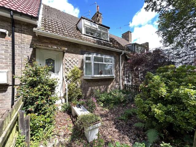 2 Bedroom Terraced House