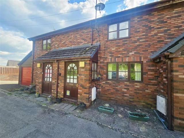2 Bedroom Terraced House