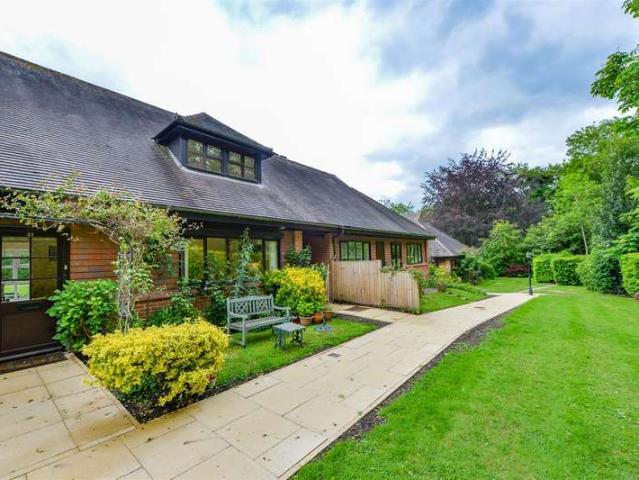 2 Bedroom Terraced House