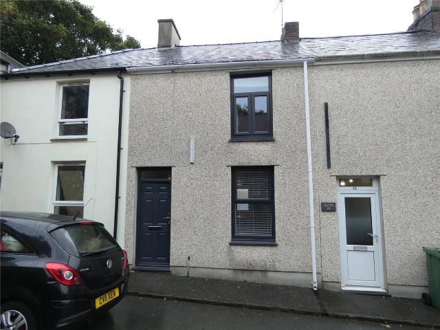 2 bedroom terraced house