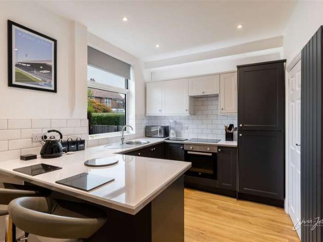 2 Bedroom Terraced House