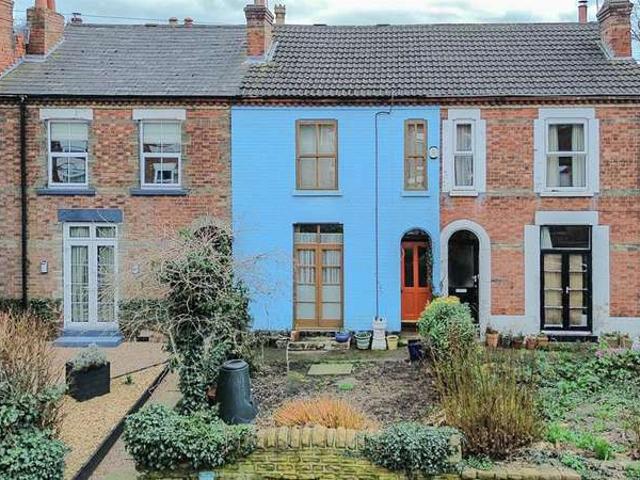 2 Bedroom Terraced House